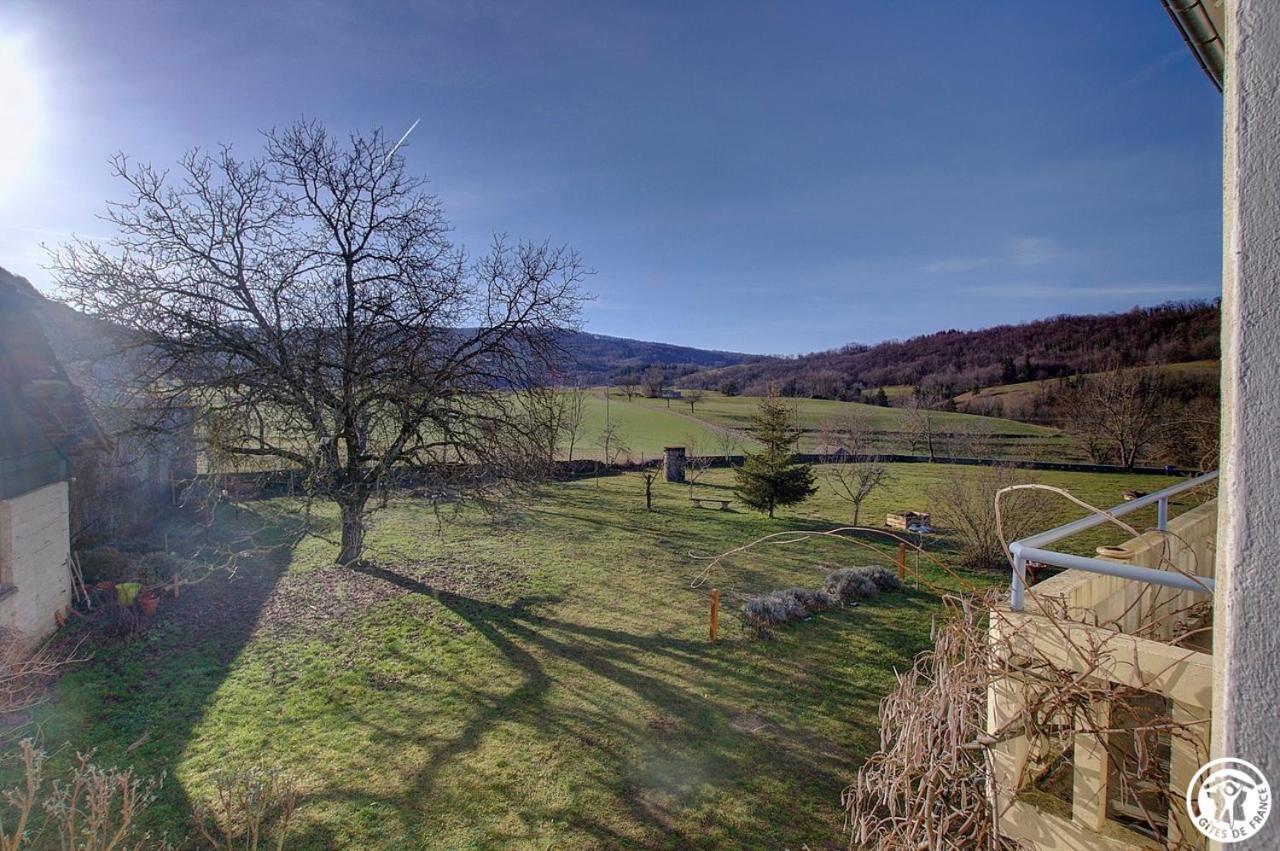 Goute La Vie Bed & Breakfast Marchamp Bagian luar foto