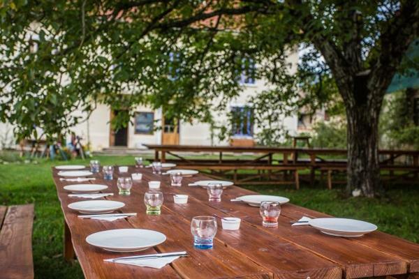 Goute La Vie Bed & Breakfast Marchamp Bagian luar foto